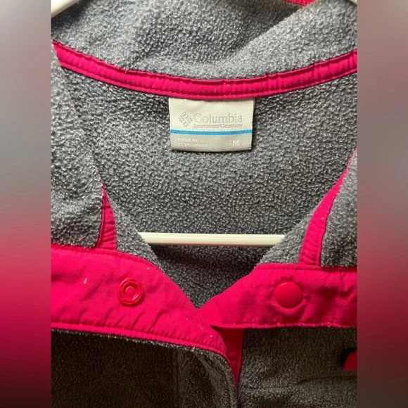 ✨Women’s Columbia Pullover Size M - Picture 4 of 7